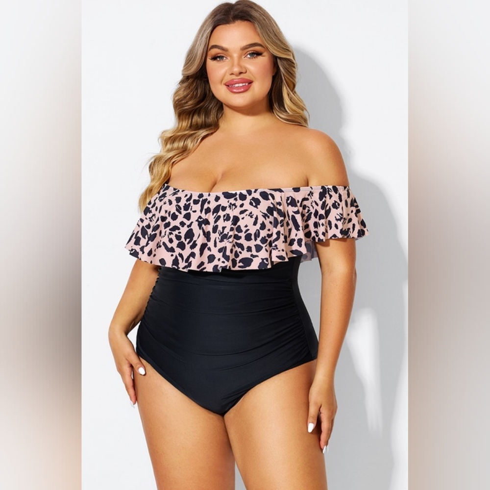 NEW NWT Plus Size MeetCurve Animal Print Off Shoulder One Piece Swimsuit Sz 4XL